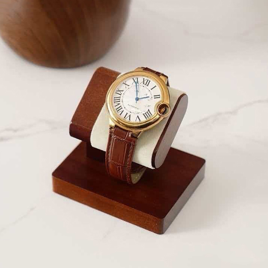Jewelry Shop Watches - แท่นวางนาฬิกาไม้เนื้อแข็ง ที่วางสร้อยข้อมือ กำไลข้อมือ ที่เก็บเครื่องประดับหรูหราสำหรับวางบนโต๊ะ ชั้นวางจัดระเบียบเครื่องประดับสำหรับร้านค้าปลีก