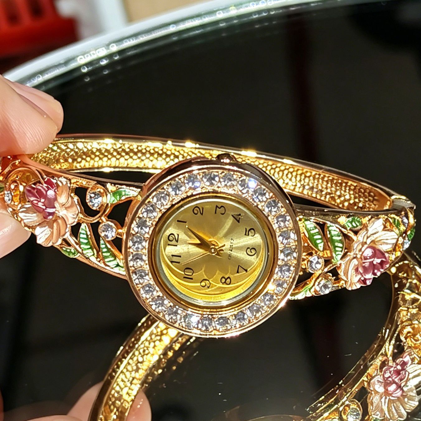 นาฬิกาข้อมือวินเทจเคลือบทองลาย - Vintage Jewelry Watches Women บทวิจารณ์และราคา