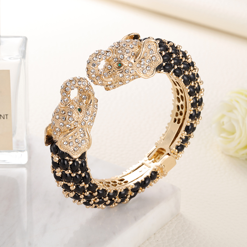 กำไลข้อมือทำจากยางเรซินริสตัลร - Paradise Jewelry & Watches Llc Photos บทวิจารณ์และราคา