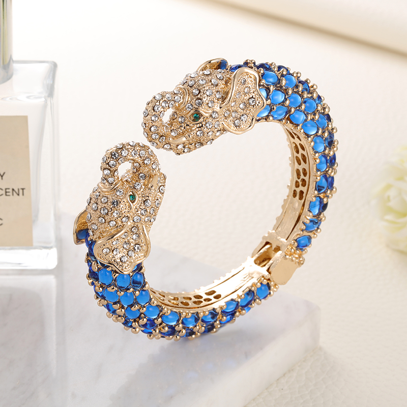กำไลข้อมือทำจากยางเรซินริสตัลร - Paradise Jewelry & Watches Llc Photos บทวิจารณ์และราคา
